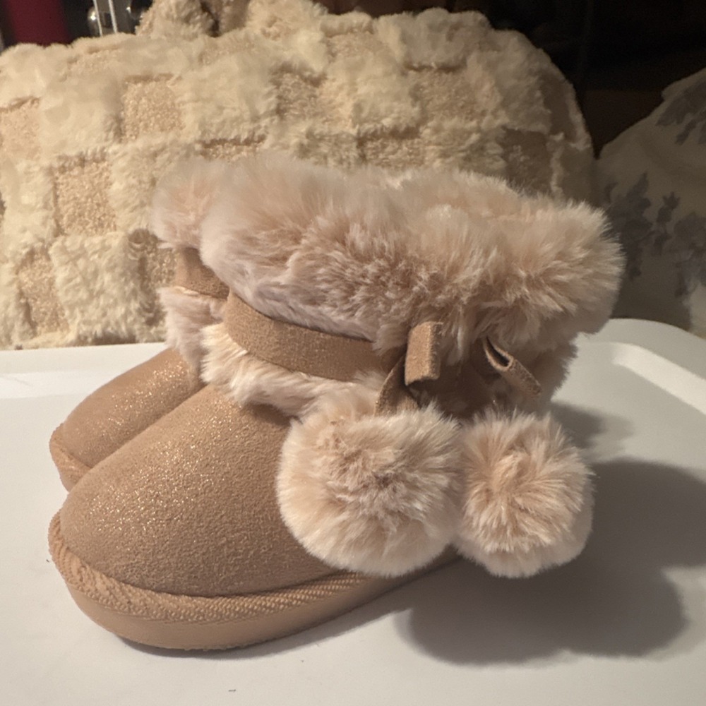 First Steps Pink Faux Fur Pom Pom Bootie Shoes Size 5 TGBH38336-IBR